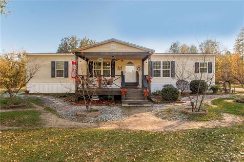 16372 Elmo Bickham Rd, Bogalusa, LA, 70427-8118 | Card Image