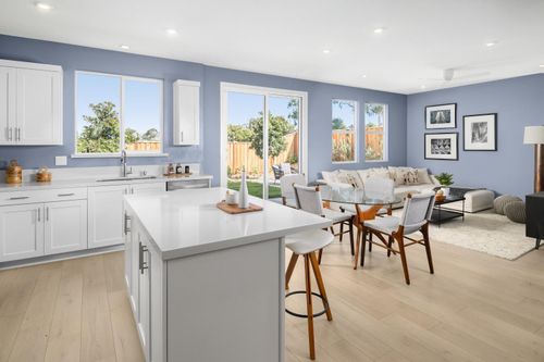 334 Skelly, Hercules, CA, 94547-3725 | Card Image