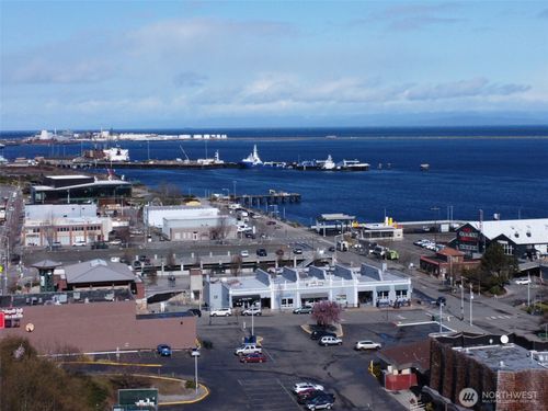 207-222 N Lincoln St, Port Angeles, WA, 98362-2913 | Card Image