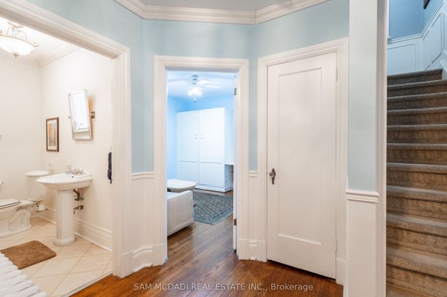 11 Brant Ave, House other with 4 bedrooms, 3 bathrooms and 6 parking in Mississauga ON | Image 17