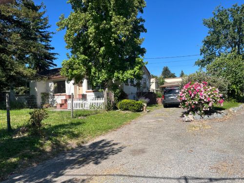 a-20 Eucalyptus Rd, Petaluma, CA, 94952-3696 | Card Image
