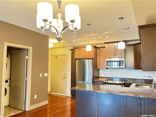 203 - 115 Willowgrove Cres, Condo with 2 bedrooms, 1 bathrooms and 1 parking in Saskatoon SK | Image 5