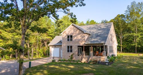 2999 Dugley Branch Dr, Bon Aqua, TN, 37025-2011 | Card Image