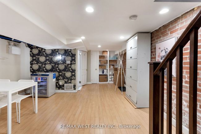 96 Roncesvalles Ave, Home with 3 bedrooms, 3 bathrooms and null parking in Toronto ON | Image 20