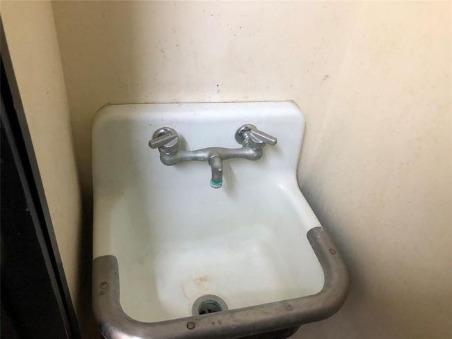 Mop ClosetOversized Sink | Image 16