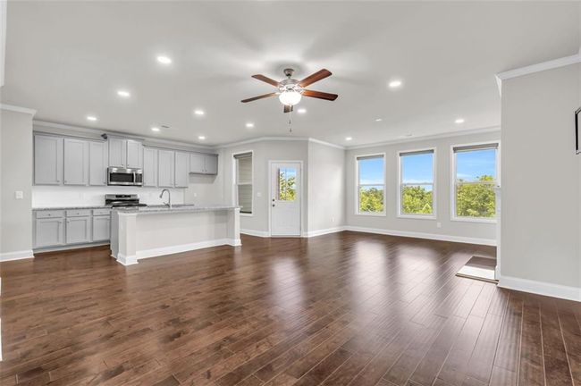 2340 Manor Pointe Dr, Townhouse with 3 bedrooms, 3 bathrooms and 2 parking in Cumming GA | Image 7