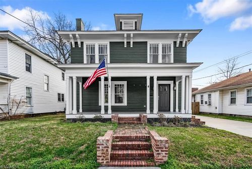 313 W Fisher Ave, Greensboro, NC, 27401-2038 | Card Image