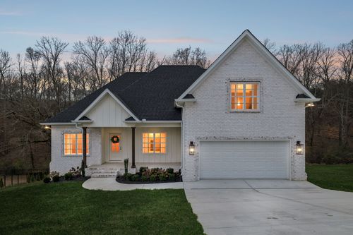 119 Casey St, Brush Creek, TN, 38547-2900 | Card Image