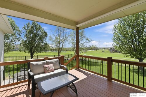6134 N 165th St, Omaha, NE, 68116-3738 | Card Image