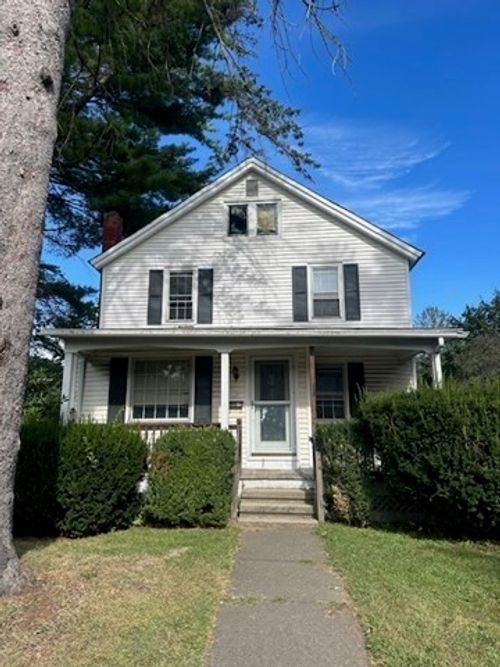 157 Oak St, Northampton, MA, 01062-1328 | Card Image