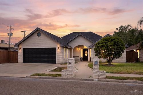 1612 Calle Espana, Pharr, TX, 78577-7042 | Card Image