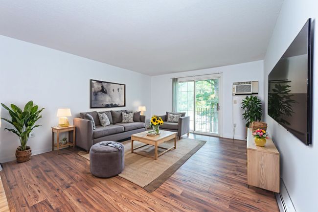 APT-24 - 5 Autumn Leaf Dr, Condo with 2 bedrooms, 1 bathrooms and null parking in Nashua NH | Image 9