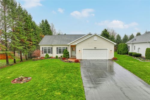 117 Hawthorne Dr, Spencerport, NY, 14559-2134 | Card Image