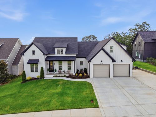 1735 Pearce Dr, Conway, AR, 72034-3002 | Card Image