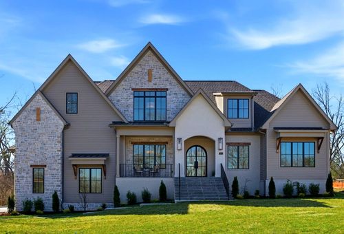 711 Davidson Rd, Nashville, TN, 37205-3140 | Card Image