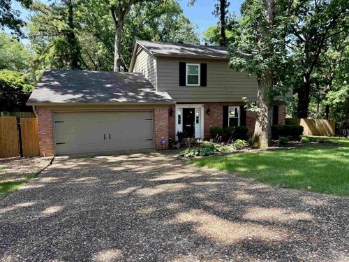 3 Coachlight Cir, Little Rock, AR, 72227-5602 | Card Image