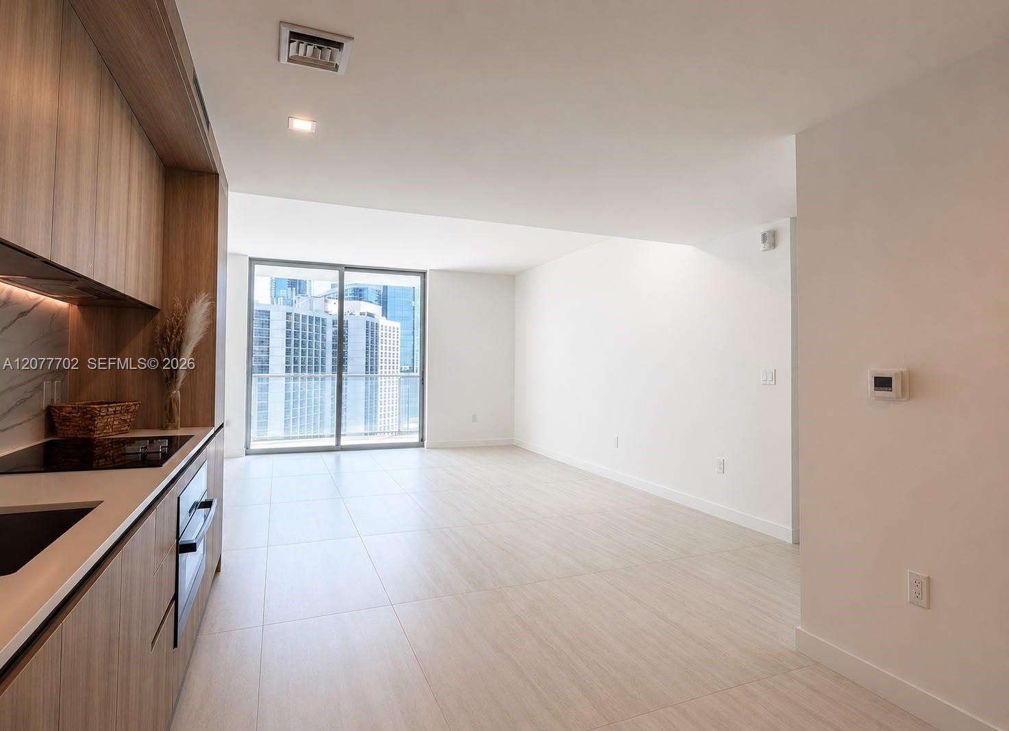 Residential Lease in Miami 3