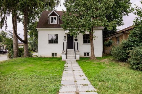 129 Major Mackenzie Dr E, Richmond Hill, ON, L4C1H2 | Card Image