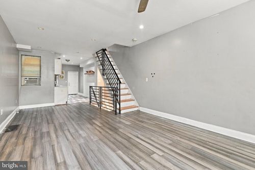 1757 N Croskey St, PHILADELPHIA, PA, 19121-3015 | Card Image