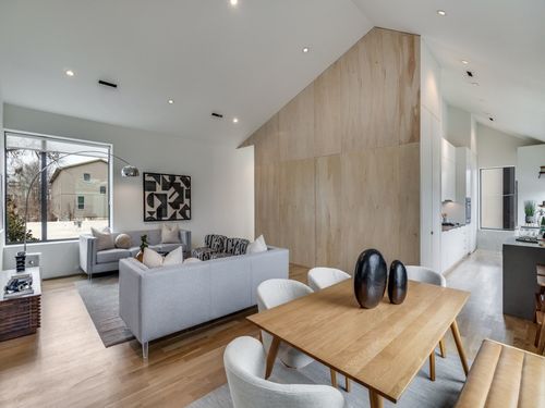 3-4402 Deere St, Dallas, TX, 75204-3610 | Card Image