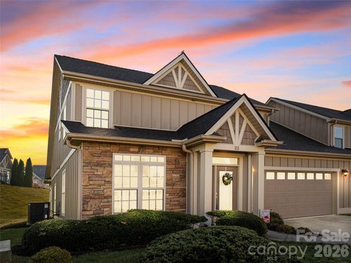 22 Florian Ln, Fletcher, NC, 28732-5652 | Card Image