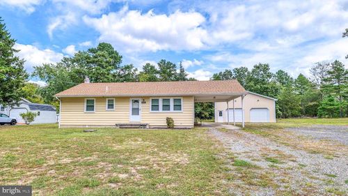 523 6th Rd, NEWTONVILLE, NJ, 08346-2041 | Card Image