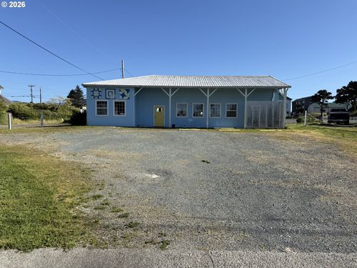 335 7th St, Port Orford, OR, 97465-8600 | Card Image