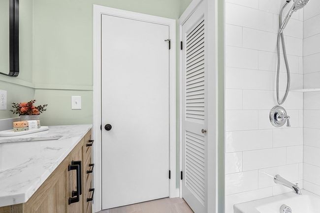 23 Healy Rd, House other with 4 bedrooms, 1 bathrooms and 2 parking in Worcester MA | Image 14