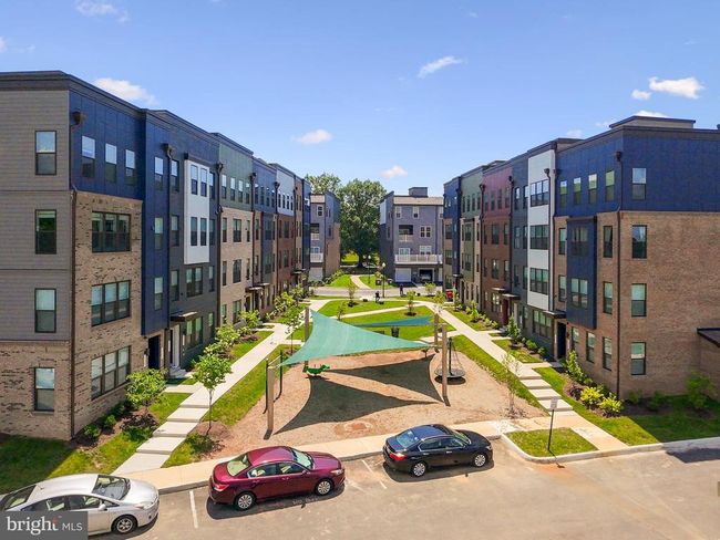 64 - 14114 Gypsum Loop, Condo with 3 bedrooms, 3 bathrooms and null parking in CHANTILLY VA | Image 32