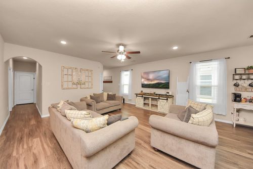 13243 Montane Manor Ln, Houston, TX, 77044-3208 | Card Image