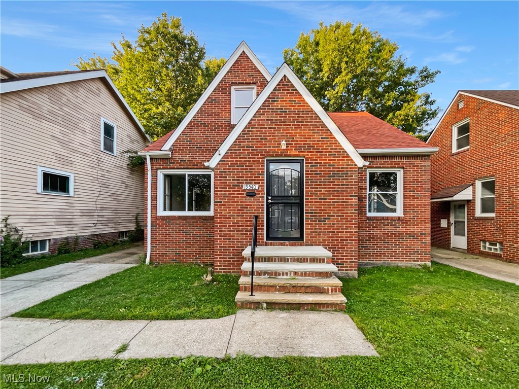 Pasnow Ave, Cleveland, OH 44119