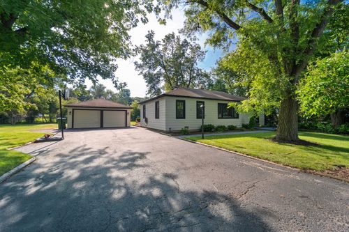 37791 De Woody Rd, Beach Park, IL, 60087-2246 | Card Image