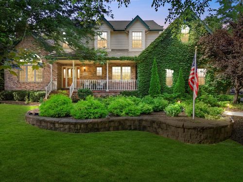 13260 W Paddock Parkway, New Berlin, WI, 53151 | Card Image