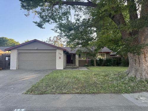 127 Glenville Circle, Sacramento, CA, 95826 | Card Image