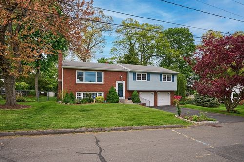 27 Mount Tom Ave., Holyoke, MA, 01040 | Card Image
