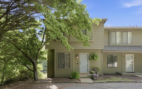 204 Harbor Ridge Dr, Goodview, VA, 24095-2322 | Card Image