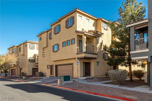 unit-9-5940 Palmilla St, North Las Vegas, NV, 89031-4139 | Card Image