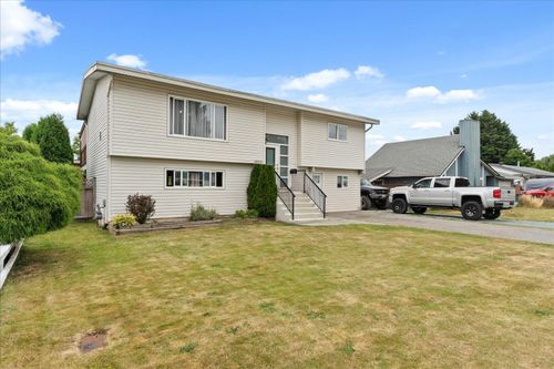 46533 Darlene Ave, Chilliwack, BC, V2P6W9 | Card Image