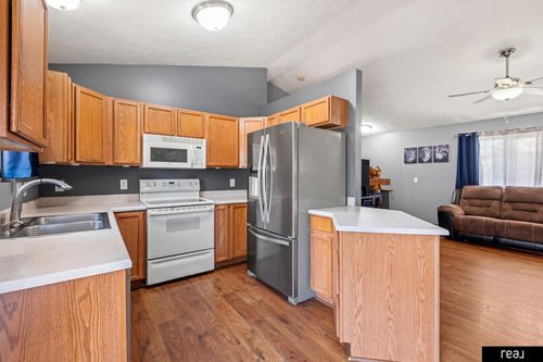 262 N 28th Street, Ashland, NE, 68003 | Card Image