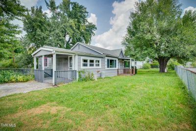 401 Broadway Street, House other with 3 bedrooms, 1 bathrooms and null parking in Rogersville TN | Image 1