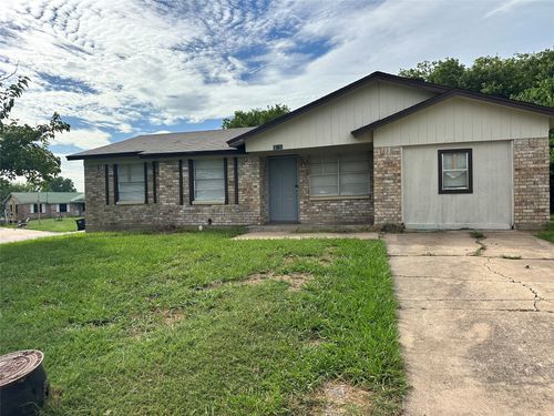 4916 Mcdougal St, Greenville, TX, 75401-2312 | Card Image
