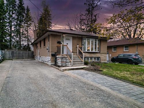 main-21 Melchior Dr, Scarborough, ON, M1E3W3 | Card Image