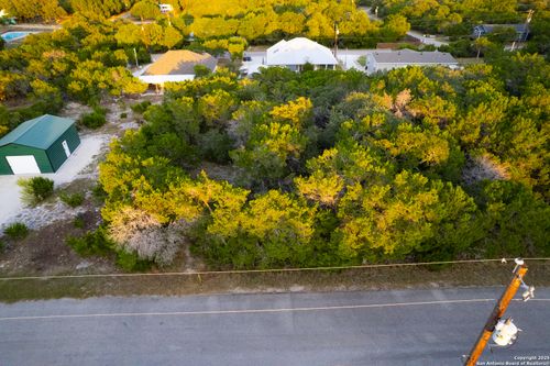 1253 Ramble Hls, Canyon Lake, TX, 78133-2579 | Card Image