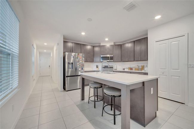 4057 Sagefield Dr, House other with 3 bedrooms, 2 bathrooms and null parking in HARMONY FL | Image 4