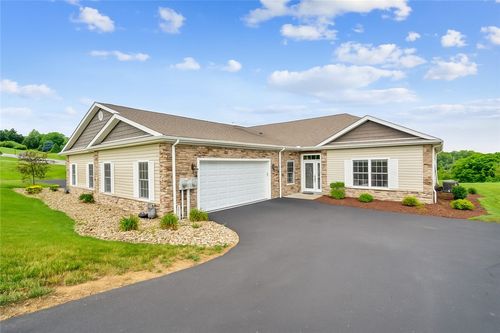 1015 Ashfield Way, Salem Twp - WML, PA, 15601 | Card Image