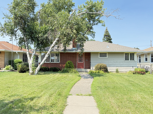 771 Nevada Ave E, Saint Paul, MN, 55106-1732 | Card Image
