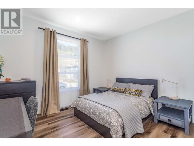 2737 Cedar Ridge St, House other with 2 bedrooms, 2 bathrooms and 4 parking in Lumby BC | Image 24