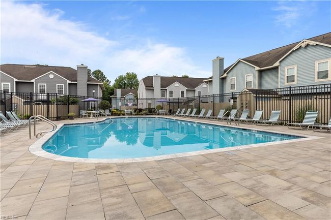 4592 Genoa Cir, House attached with 2 bedrooms, 3 bathrooms and null parking in Virginia Beach VA | Image 25