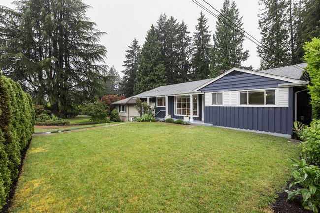 3817 Sunset Boulevard, House other with 3 bedrooms, 2 bathrooms and 2 parking in North Vancouver BC | Image 36