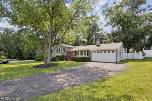 7810 Midday Ln, ALEXANDRIA, VA, 22306-2721 | Card Image